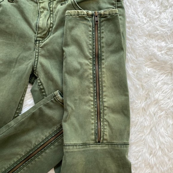 Free People Mid Rise Sueded Utility Cargo Zip Ankle Pants in Green - Picture 3 of 11